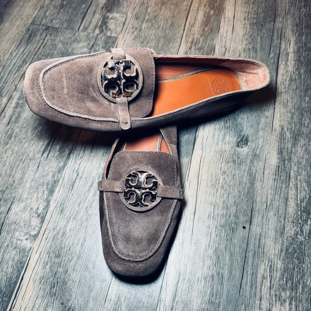 Tory Burch suede women loafers SZ 8 1/2 M